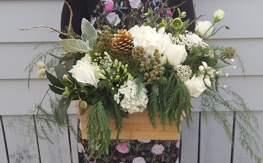 The Woodland White Table Arrangement